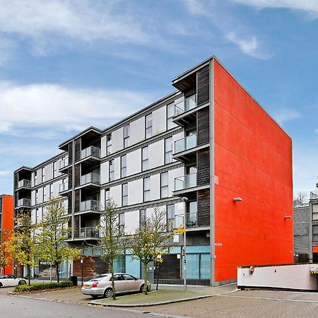 The Vizion Serviced Apartments From Pincott Properties - Free Parking, Private Balcony, And Wifi Milton Keynes Exteriér fotografie