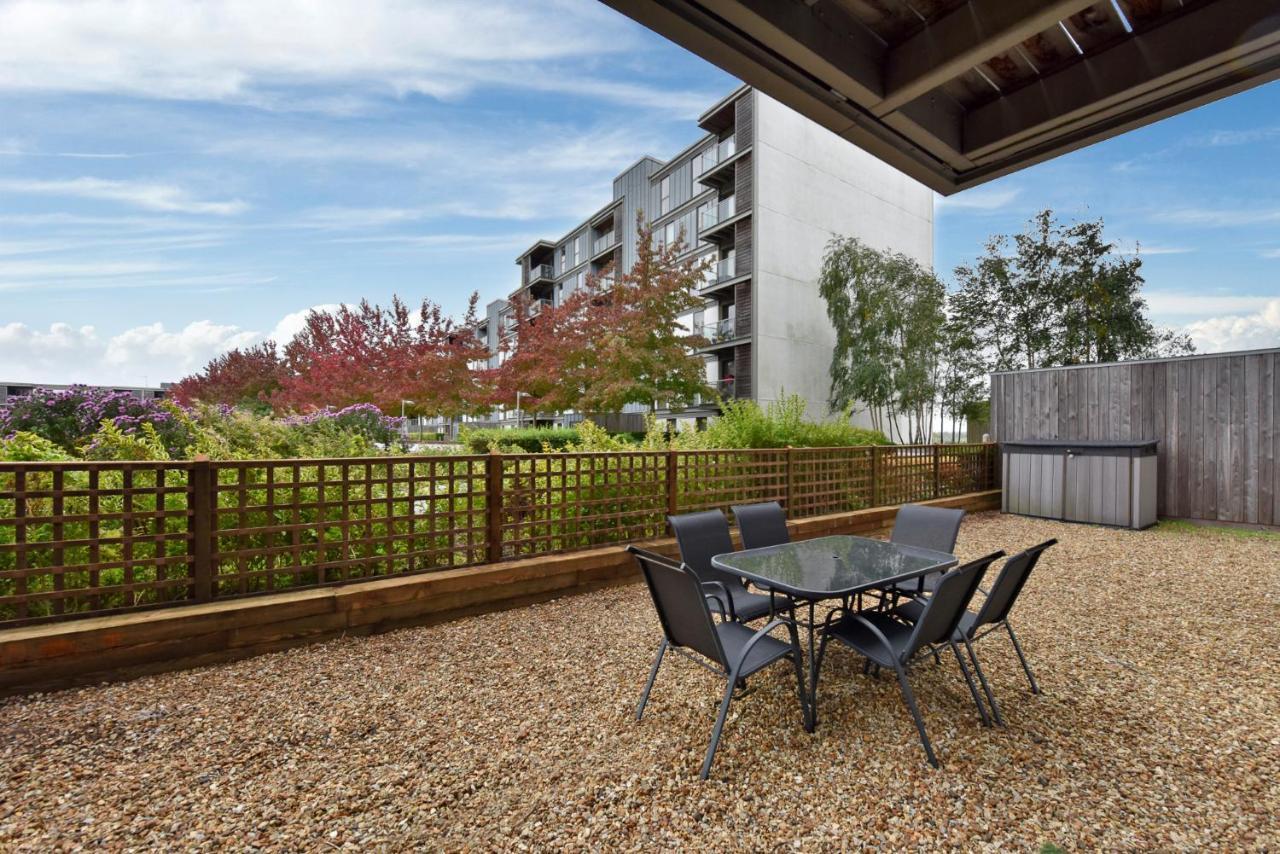 The Vizion Serviced Apartments From Pincott Properties - Free Parking, Private Balcony, And Wifi Milton Keynes Exteriér fotografie