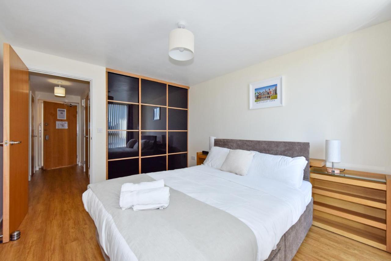 The Vizion Serviced Apartments From Pincott Properties - Free Parking, Private Balcony, And Wifi Milton Keynes Exteriér fotografie