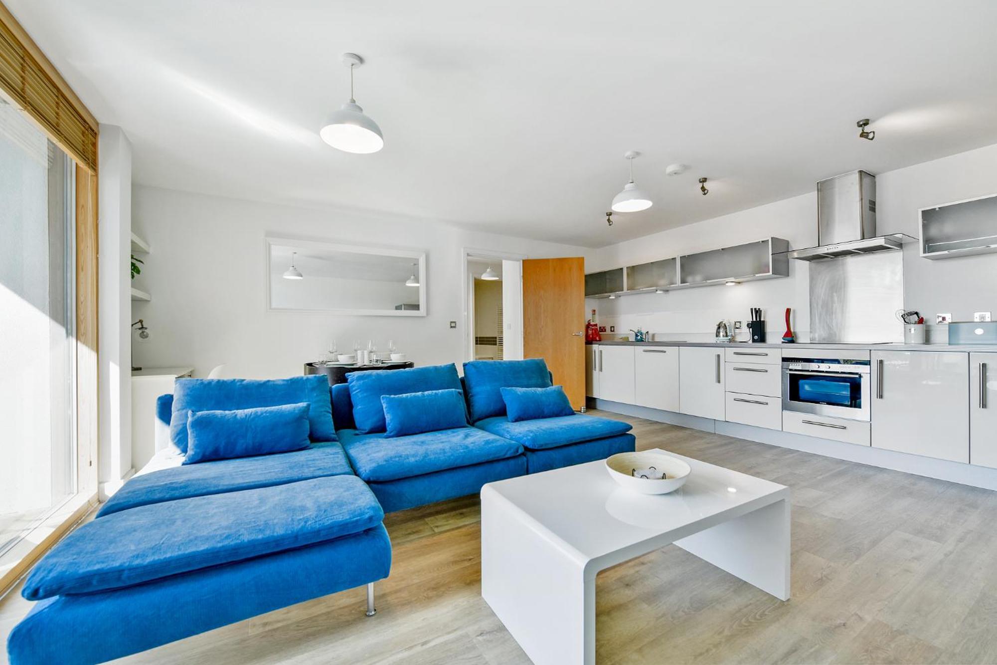 The Vizion Serviced Apartments From Pincott Properties - Free Parking, Private Balcony, And Wifi Milton Keynes Exteriér fotografie