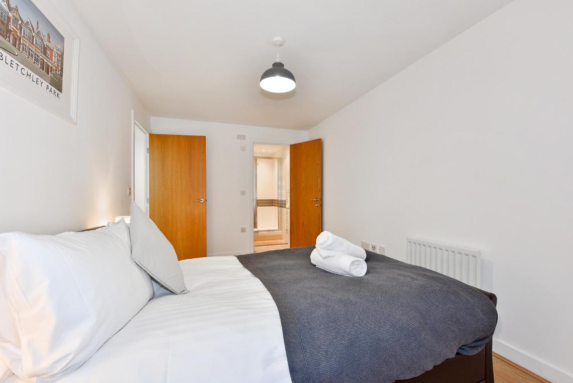 The Vizion Serviced Apartments From Pincott Properties - Free Parking, Private Balcony, And Wifi Milton Keynes Pokoj fotografie
