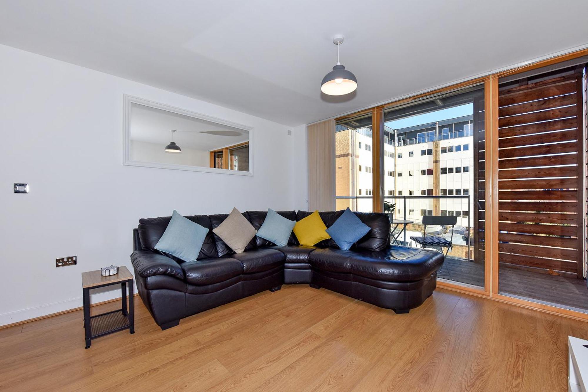 The Vizion Serviced Apartments From Pincott Properties - Free Parking, Private Balcony, And Wifi Milton Keynes Pokoj fotografie