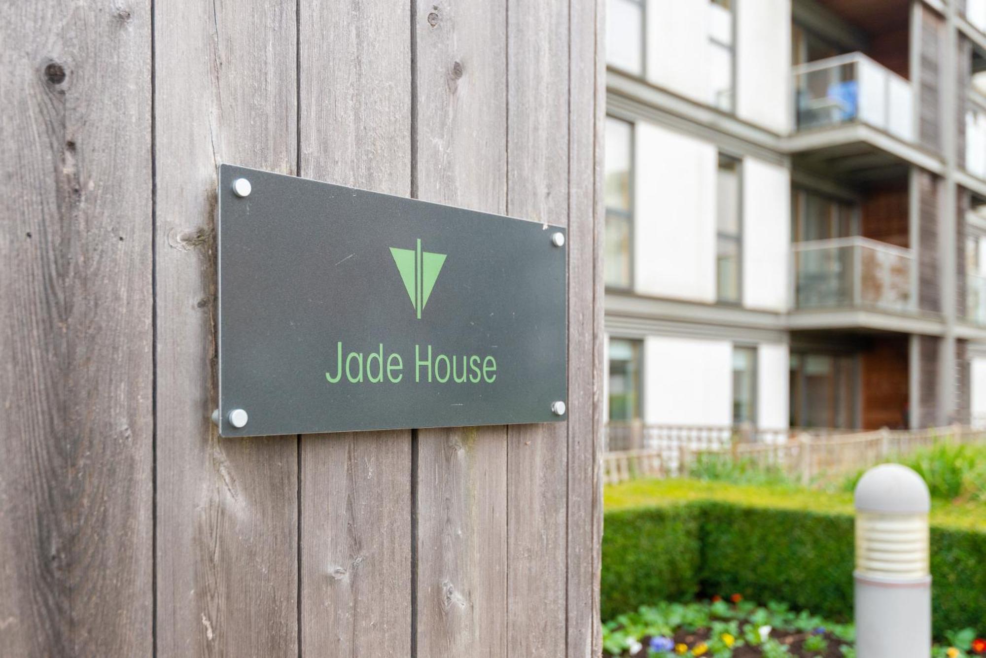 The Vizion Serviced Apartments From Pincott Properties - Free Parking, Private Balcony, And Wifi Milton Keynes Pokoj fotografie